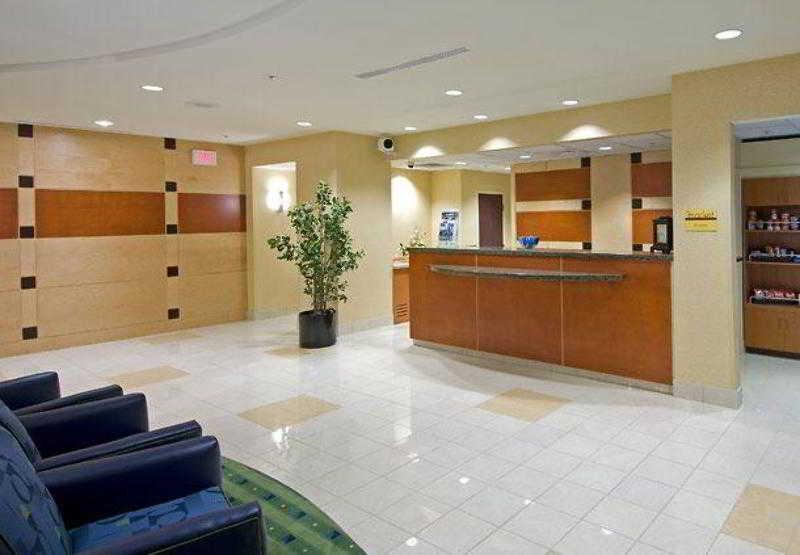 Springhill Suites Norfolk Old Dominion University Interior photo